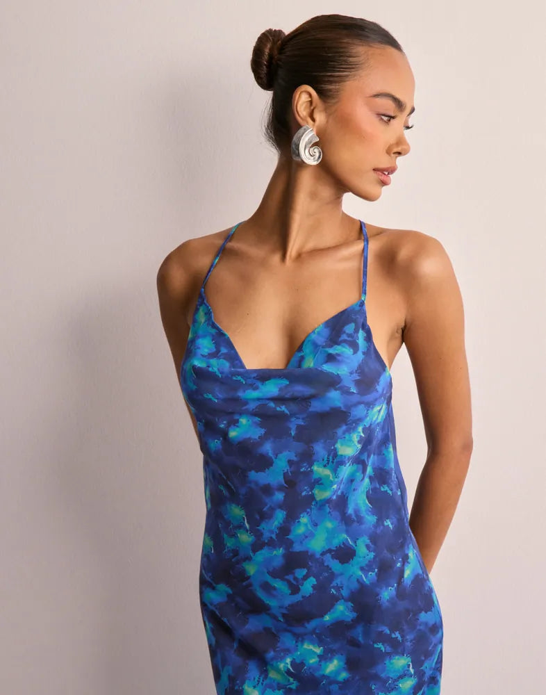 Only Onlzimmer Sisi Strap Maxi Dress – Ocean Blue Print, Open Back, Blue