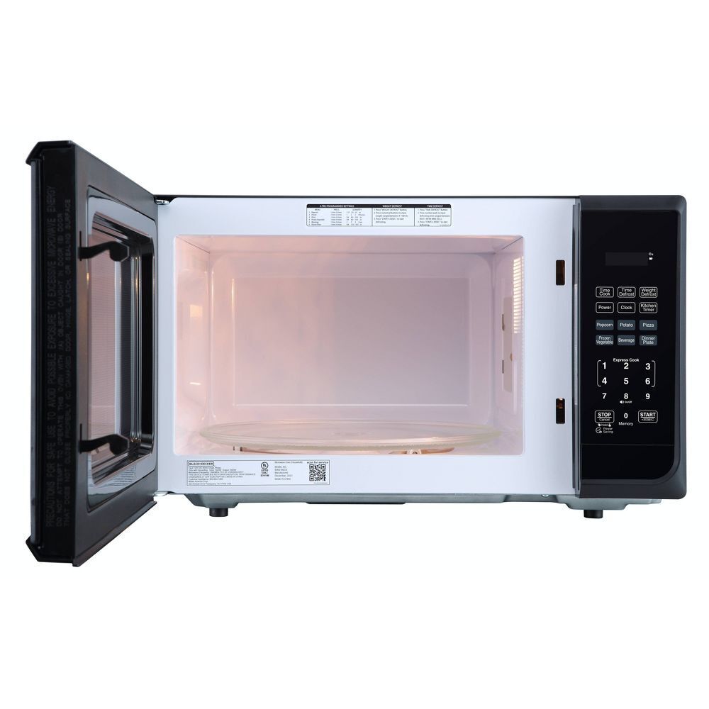 BLACK & DECKER 1.1 cu ft 1000W Microwave Oven