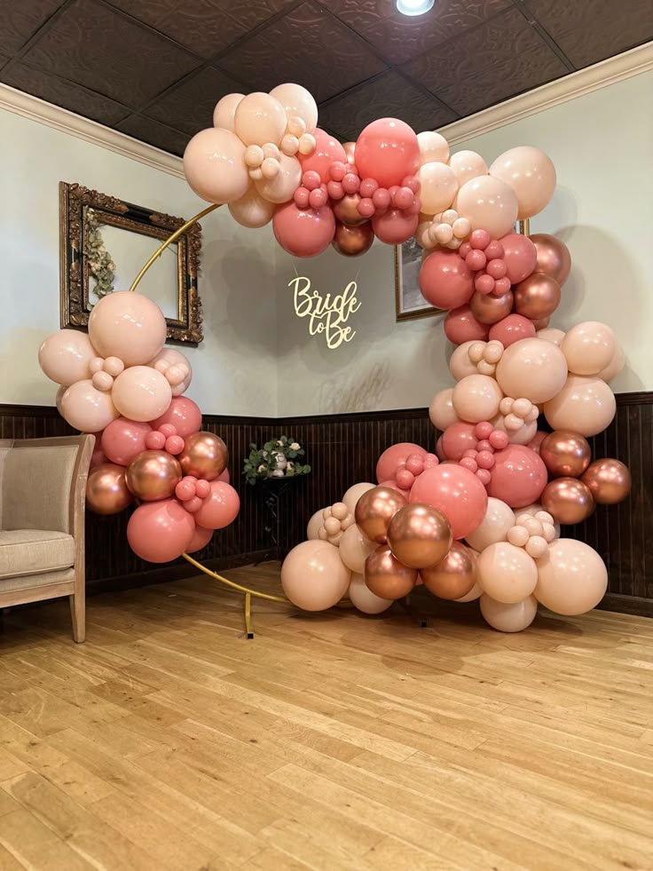 6.5ft Round Balloon Arch Backdrop Stand for Celebrations & Event Decor - Gold