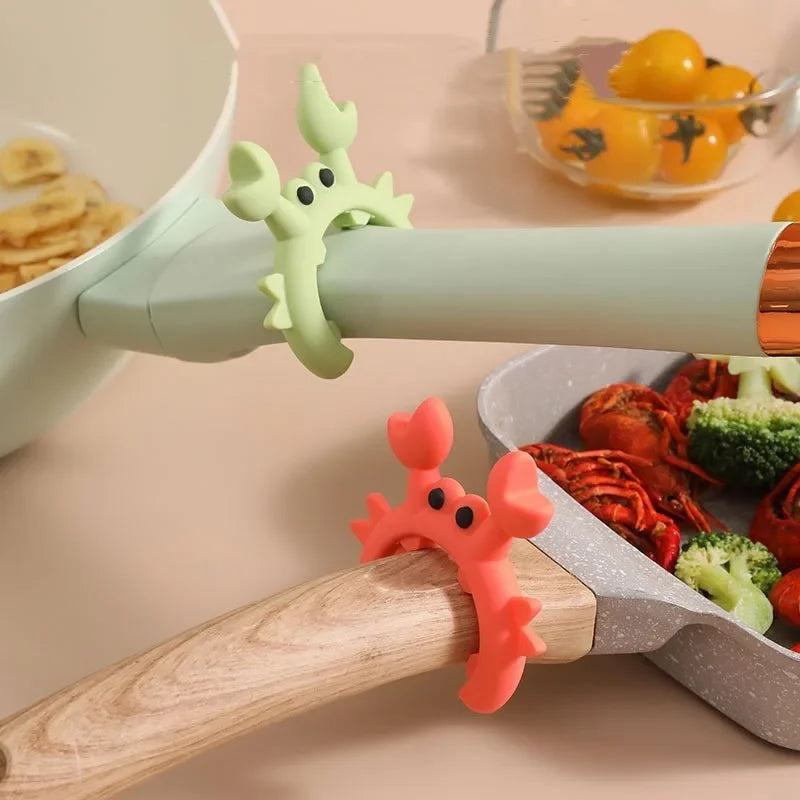 Crabby Buddy – Silicone Heat-Resistant Spoon Rest & Pot Clip for Cooking